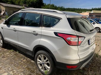 Ford Kuga 1.5, benzín, VADA MOTORU - 6