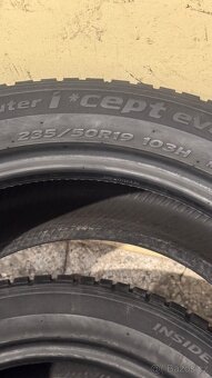 Zimní pneu 235/50/19 Hankook Winter I Cept Evo2 - 6