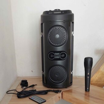 Solární bluetooth reproduktor 16W, výška 40 cm, mikrofon, dá - 6