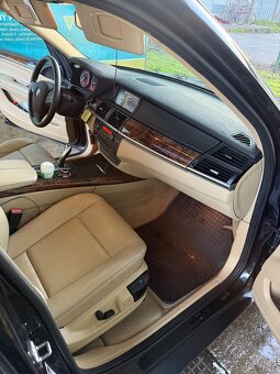 Bmw X5 30d E70, rok 2011, 180kw,Facelift,Pravidelny servis. - 6