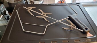 Horkovzdušná minitrouba s otočným grilem - 6