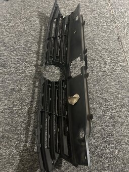 Maska Volkswagen Passat - 6