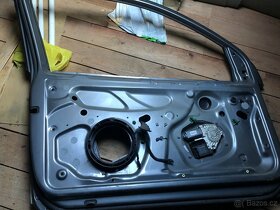 Vw Golf 5 kožené madlo ruční brzdy, okno 5dv, LP dveře - 6