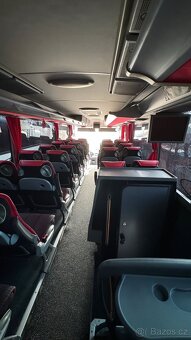Mercedes Benz Tourismo 16 RHD - 6
