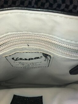 Luxusni messenger Vespa - 6
