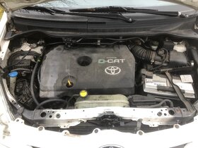 TOYOTA COROLLA verso 2,2 D-CAT 130kw Náhradní díly - 6