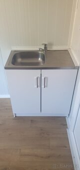 Obytný kontejner, buňka s koupelnou a kuchyní - 6