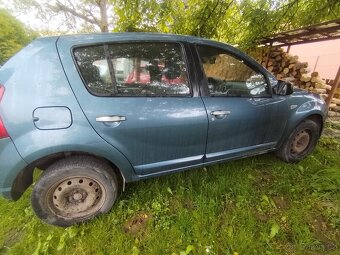 DACIA SANDERO 2011 - 6