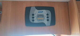 Predám autokaravan Ford chauson diesel 2.2 - 6