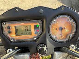 • KTM SuperDuke 990 • - 6