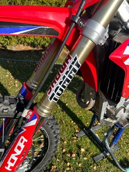 Honda CRF 250 R 2024 - 6