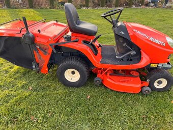 Profesionalni traktor Kubota Gr1600ll - 6