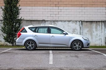 Kia Cee´d SW 1.4 CVVT 16V LX - 6