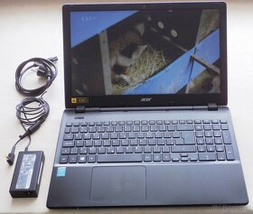 Acer TravelMate P256 .15,6“FullHD .Intel bat 5 hod + brašna - 6
