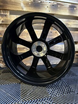 Volvo XC60 - II orig.  ALU disky 5x108 R20 - 6