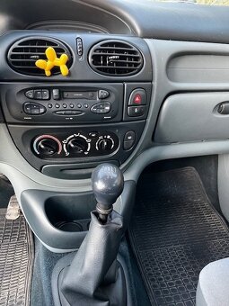 RENAULT MEGANE SCENIC 1.6 16v - 6