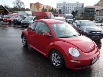 VW NewBeetle 1.4i 75koní r.v.4/2008 - 6