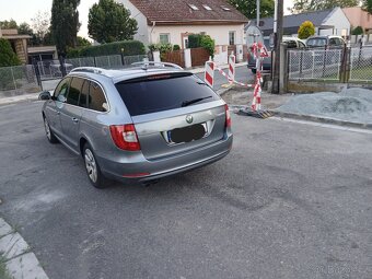 Škoda Superb dsg 2.0tdi elegance - 6