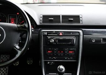 Audi A4 1.9TDi 74kW BOSE AUT. A/C - 6