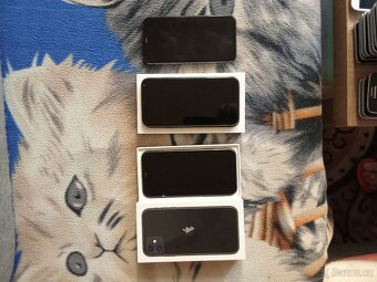 Prodám mobilní telefony Samsung - 6