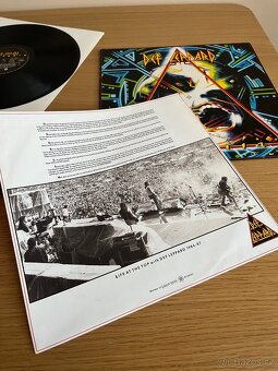 Def Leppard - Hysteria - 6