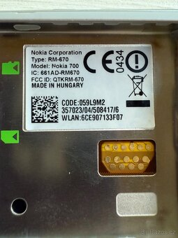 NOKIA 700 Silver/White - 6