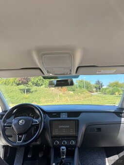 Škoda Octavia 1.6 - 6