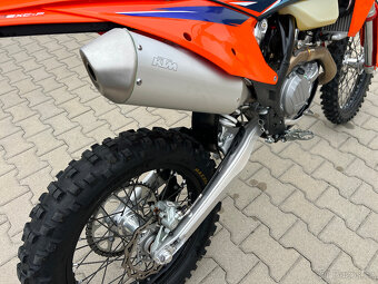 KTM 450 EXC-F rv.2022 1 majitel. stav nového stroje 51 mth - 6