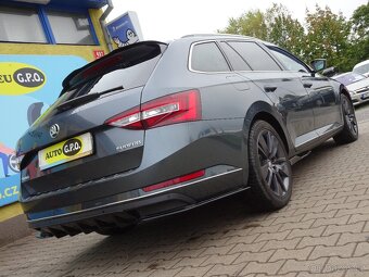 Škoda Superb 2.0 TDi Combi Sport Line - 6