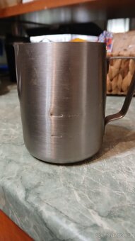 Kavovar Nespresso Creatista Plus - 6