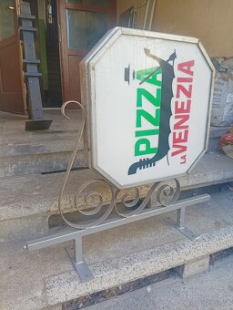 Reklamní poutače - 6