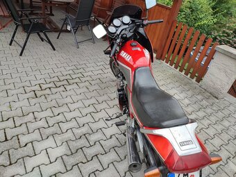 REZERVOVÁNO - Yamaha XJ600 51j - 6