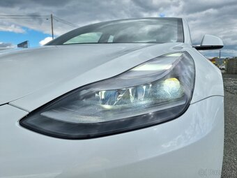 Tesla Model 3 Long Range 82kWh 4x4 366 kW za 599.900 Kč - 6