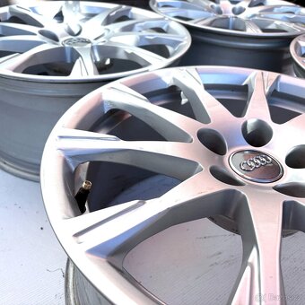 ALU AUDI A4 B7 B8 B9 A6 A3 Q3 17" 5X112 ET38 - 6