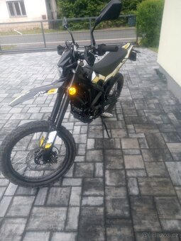 Sur Ron ultra bee r carbon black - 6