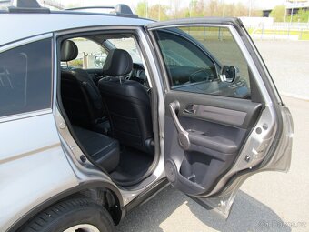 Honda CR-V 2.2 i-CDTi 4x4 ČR 1.maj - 6