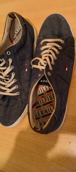 Tommy Hilfiger - 6