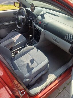 Škoda Octavia 1.9 TDI 66kw - 6