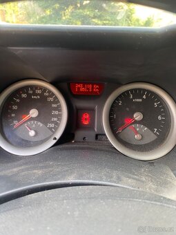 Renault Megane 2 1.5dci - 6