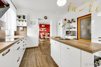 Prodej krásného domu 4+1, 253 m2 se zahradou 523 m2, Neznašo - 6