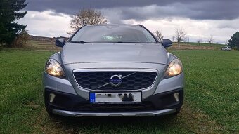 Volvo V40 Cross country T4 AWD 2.0 benzin - 6