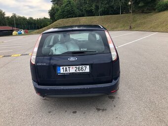 Ford Focus 1.6 - - 6