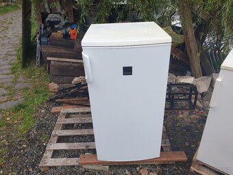 Lednička Zanussi - 6