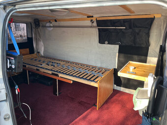 Obytný MB Vito CDI113 4x4 - poškozený motor - 6