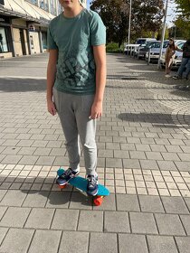 Pennyboard oxelo - dětský plastový skateboard - 6