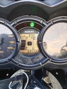 Prodám motorku Suzuki V-Strom Dl650 - 6
