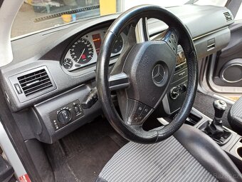 Mercedes -Benz B150 - 6