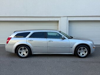Chrysler 300C, 3.0CRD, 160kw Automat - 6