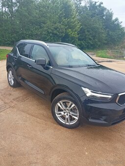 Volvo XC-40 - 6