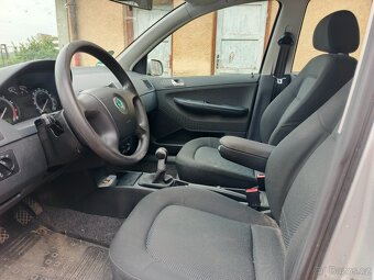 Škoda fabia 2.0 mpi - 6